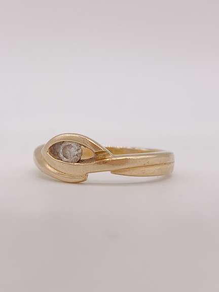 18kt Gold & Diamond Band