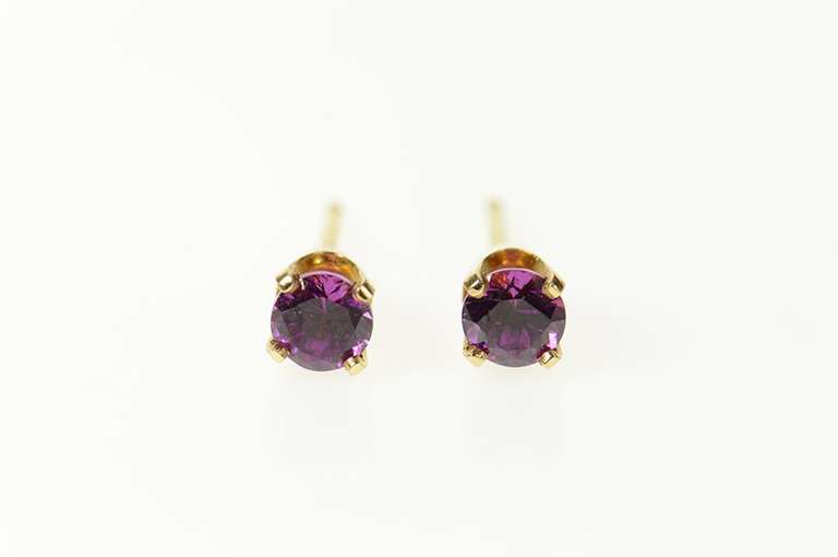 14K Yellow Gold Classic Sim. Amethyst Solitaire Stud Earrings