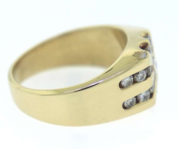 Dazzling Yellow Gold Men's Diamond Cluster Ring