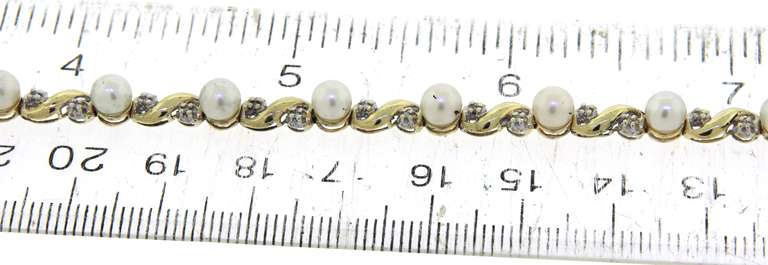 Gorgeous Pearl and Diamond Yellow Gold Bracelet
