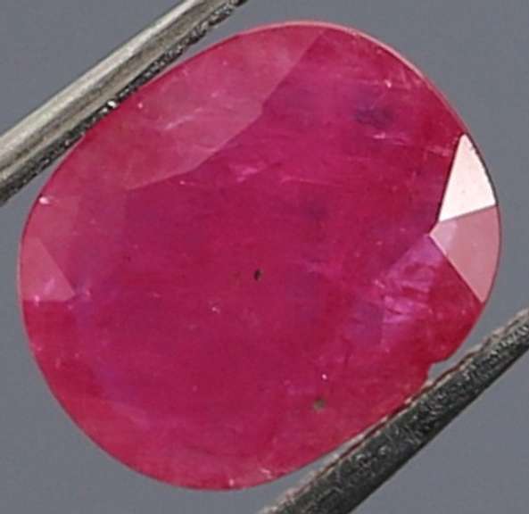 Heated only! Vibrant 1.06ct pinkish red Ruby