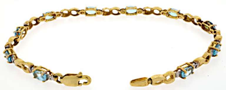 Dainty 14kt Topaz Bracelet
