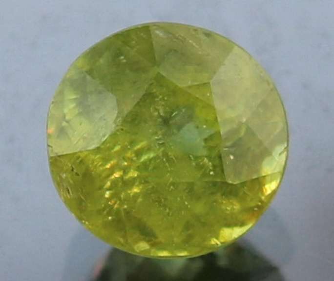 Gorgeous 2.35ct color shifting Russian Sphene