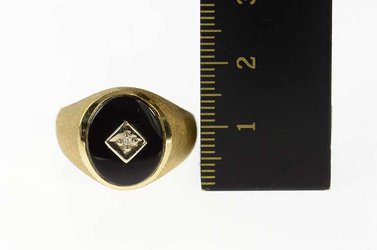 10K Yellow Gold Oval Black Onyx Diamond Men's Retro Ring