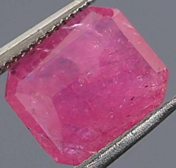 Heated only! Vibrant .91ct pinkish red Ruby
