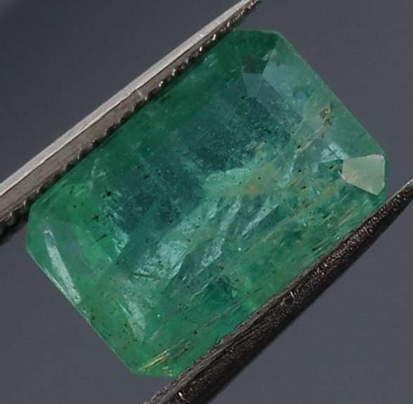 Rich green 2.06ct unheated Colombian Emerald
