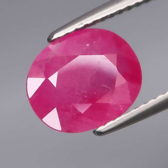 Vibrant 2.92ct HEATED ONLY! Top pink Ruby