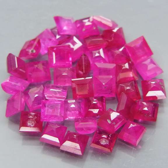 Premium 3.49ct 35 piece princess cut Ruby set