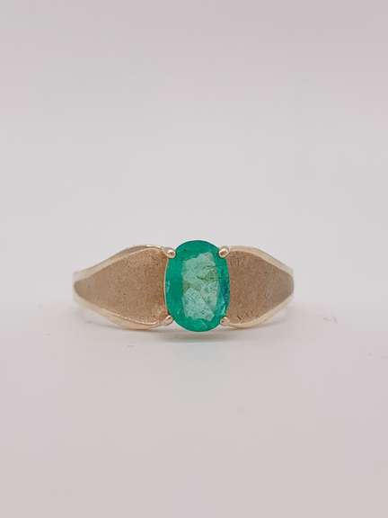 14kt Gold & Emerald Solitaire Cocktail Ring
