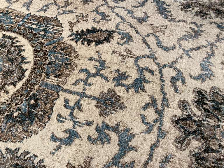 VINTAGE REPRODUCTION RUG 8x11