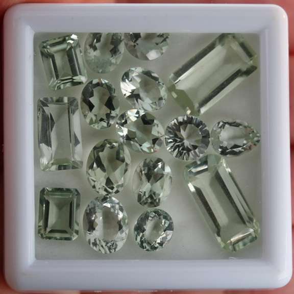 Glittering 42.04ct set of green Amethyst
