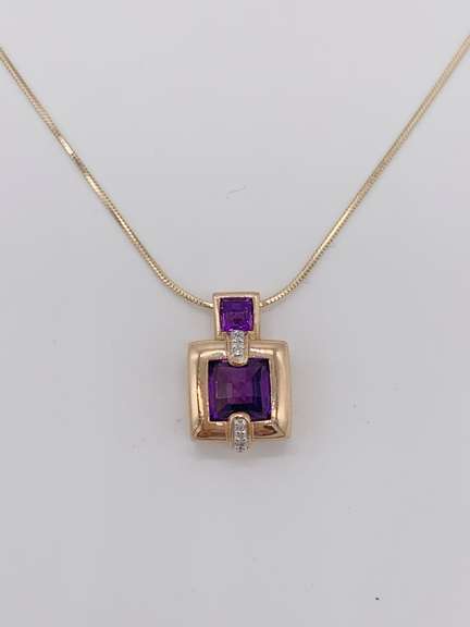 14kt Yellow Gold Amethyst & Diamond Pendant Necklace