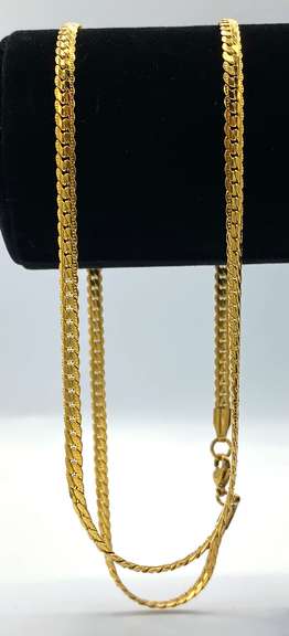 Vibrant Flat Curb Chain Necklace