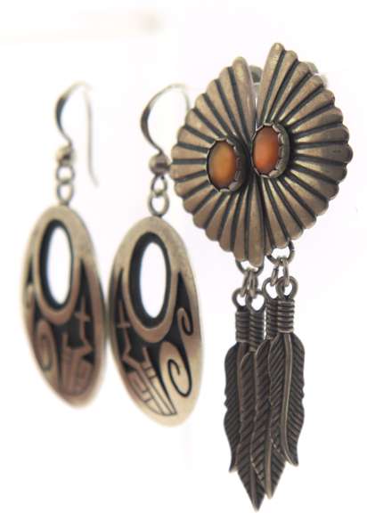 Pairs of 2 Sterling Silver Earrings