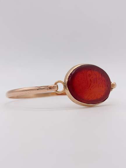 14kt Gold Gemstone Bracelet