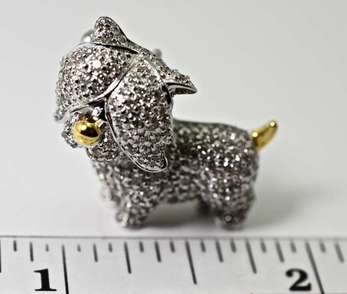 Whimsical Diamond-Covered 18K Dog Brooch/Pendant