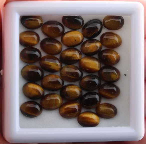 Untreated 32.26ct full cats eye Tigers Eye set
