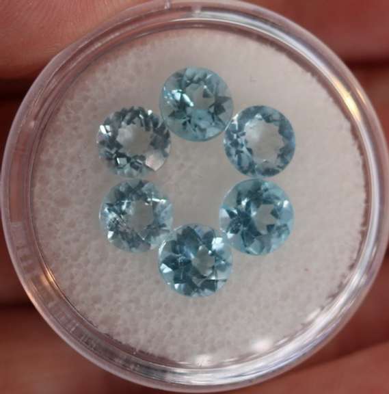 6 piece 5.95ct full fire sky blue Topaz set
