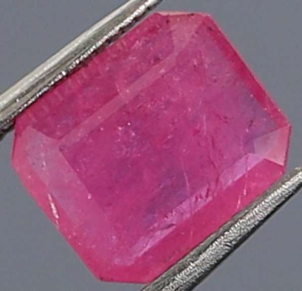 Heated only! Vibrant .91ct pinkish red Ruby