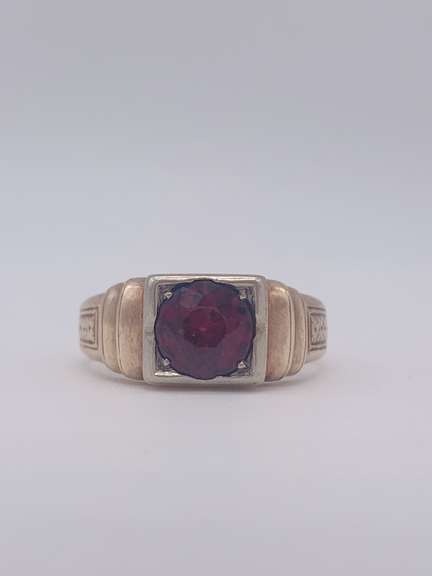 14kt Gold Garnet Cocktail Ring