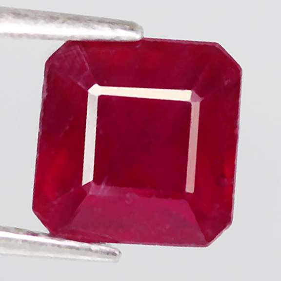 Eye catching 3.24ct rich blood red Ruby
