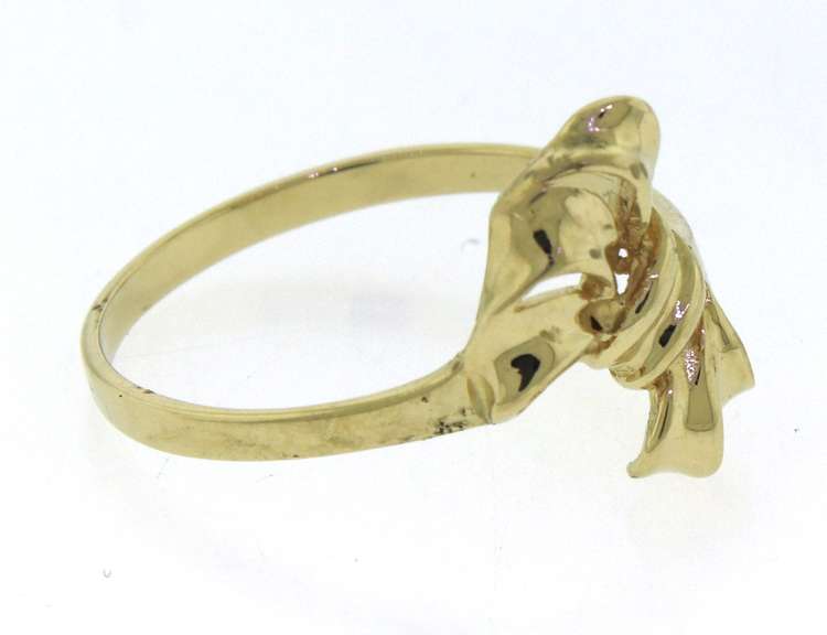 Lovely Yellow Gold Bow Ring