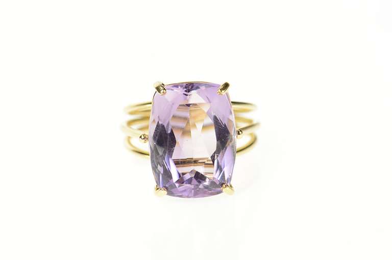 14K Yellow Gold 10.63 Ct Amethyst Solitaire Cocktail Statement Ring