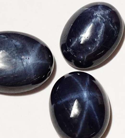 3 NATURAL BLUE STAR SAPPHIRE OVAL CABOCHON