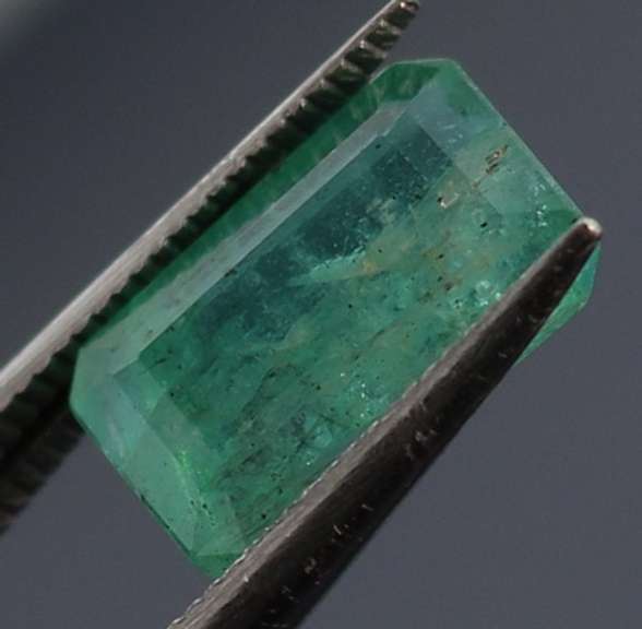 Rich green 2.06ct unheated Colombian Emerald