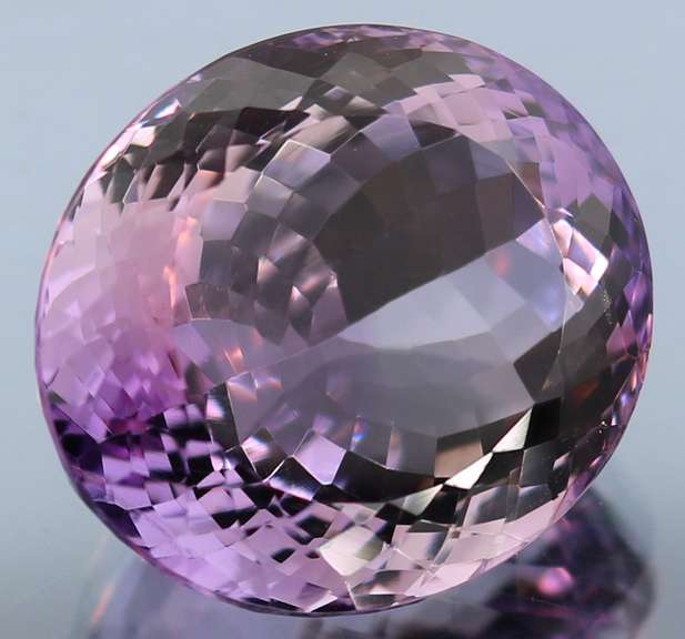 Halo flashing 42.18ct real unheated Bolivian Amethyst