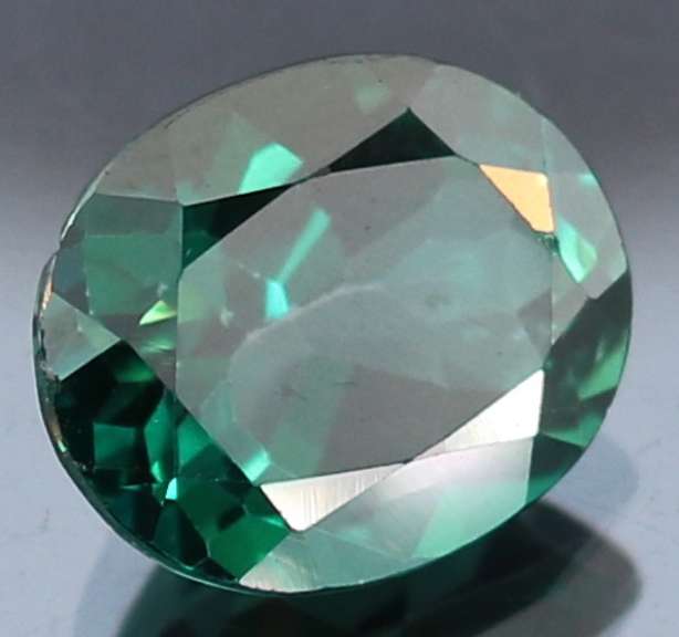 Exceptional 5.89ct green Mystic Topaz