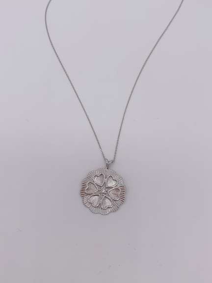 14kt Solid White Gold Pendant Necklace