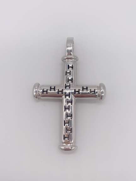 14kt White Gold Diamond Pendant
