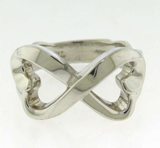 Tiffany & Co Loving Heart Infinity Ring