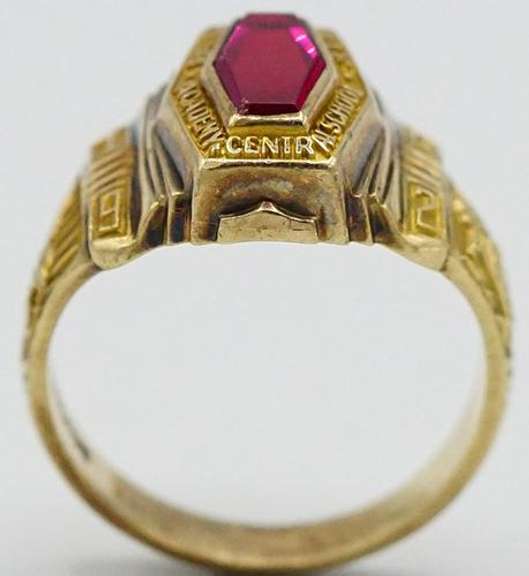 10KT Yellow Gold Baldswinsville Academy & Central School Class Ring