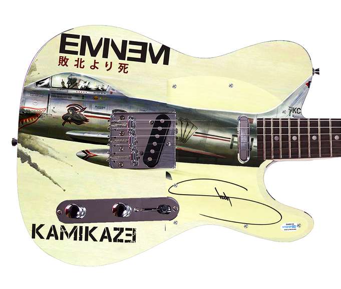 Eminem Autographed Kamikaze Album Lp Cd Photo Guitar