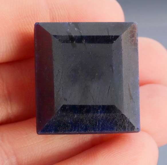 Rich 124.68ct royal blue Sapphire