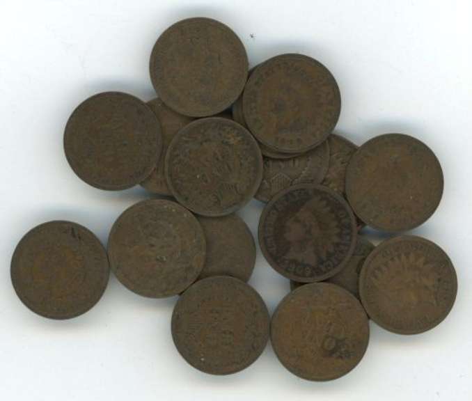 Lot of 18 better 1909 Indian Head Cents. Nice circs