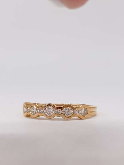14kt Gold & Diamond Ring