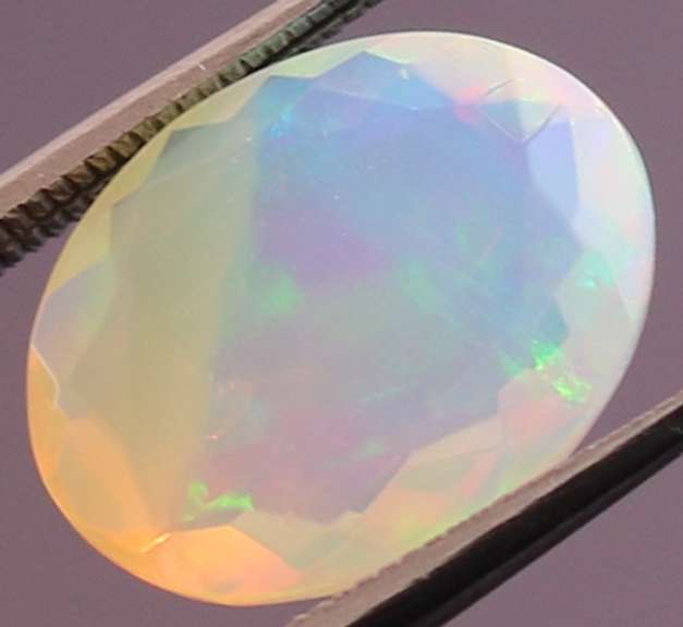 Snow white! Floral block pattern 2.61ct Welo Opal