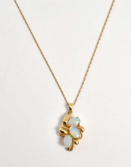 Pretty Opal Cluster Pendant