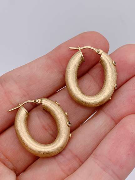 14kt Solid Yellow Gold Hoop Earrings
