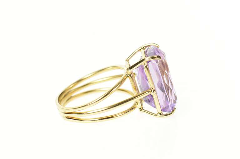 14K Yellow Gold 10.63 Ct Amethyst Solitaire Cocktail Statement Ring