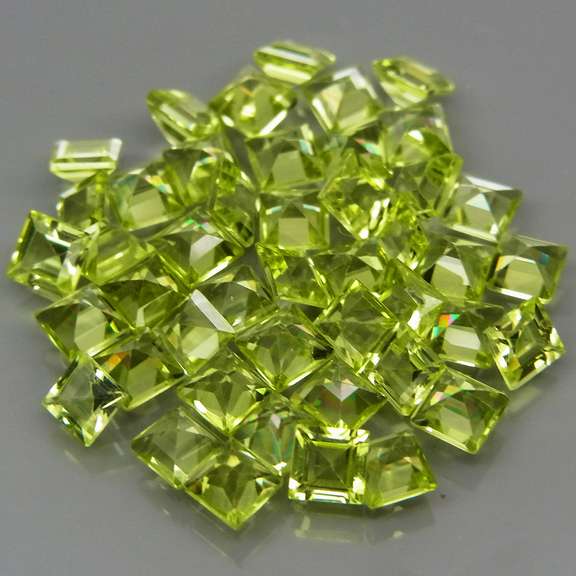 Princess cut Unheated! 7.05ct Peridot set
