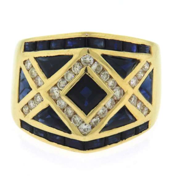 Memorable Natural Blue Sapphire and Diamond Lattice Design Ring
