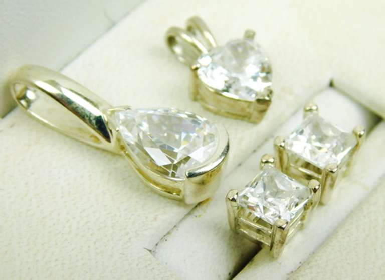 Sterling Silver Cubic Zirconia Pendants & Earrings