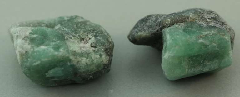 Splendid 25.59ct raw Emerald in matrix