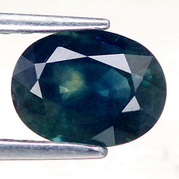1.69ct blue green Sapphire from Madagascar