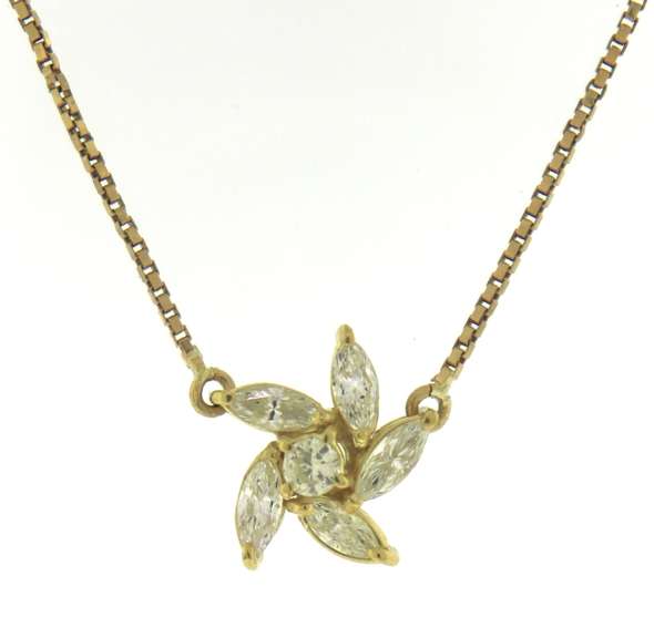 Handsome 18kt Diamond Flower Pendant on Chain