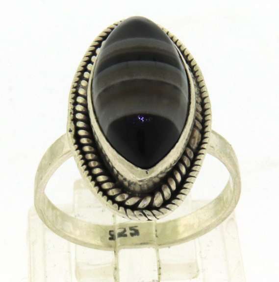 Sterling Silver Oval Black Onyx ring